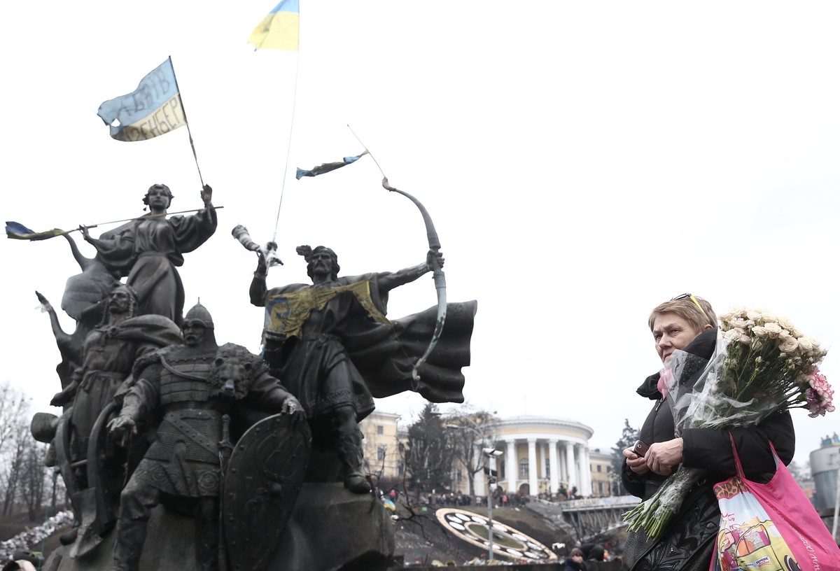 Политолог: Майдан на Украине в 2014 году устроили ради €186 млрд от Евросоюза