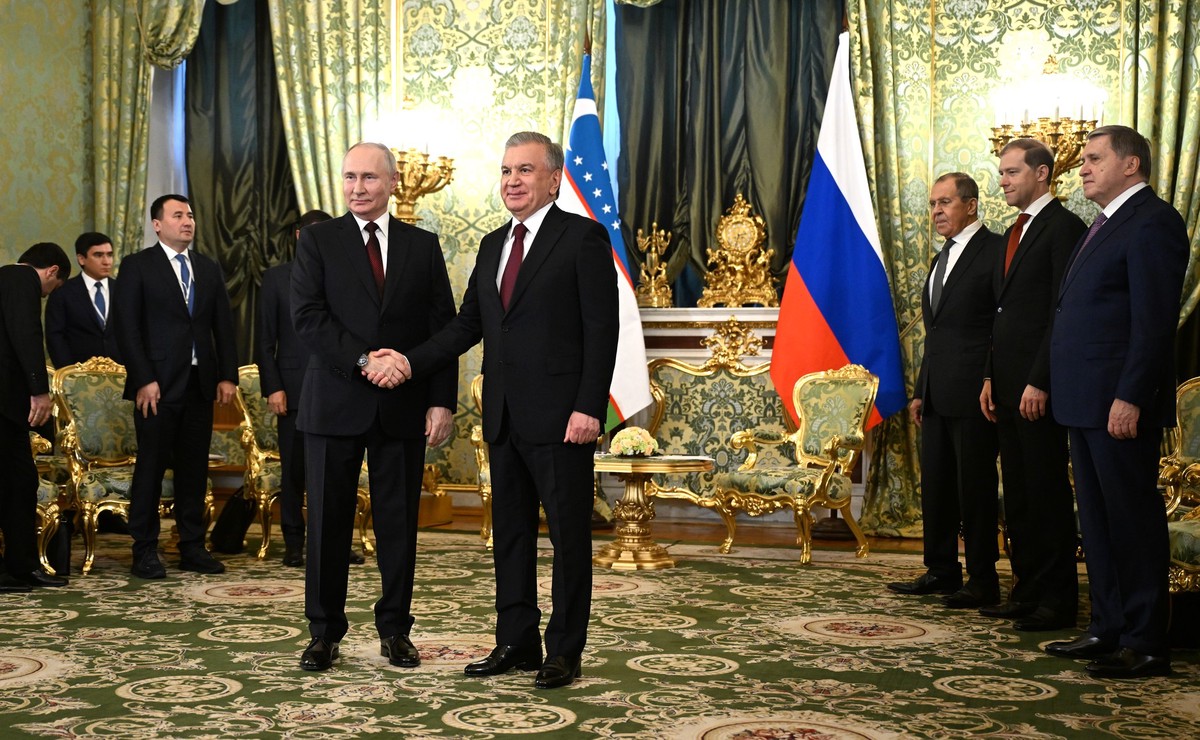 Путин: Отношения России и Узбекистана развиваются и носят союзнический характер
