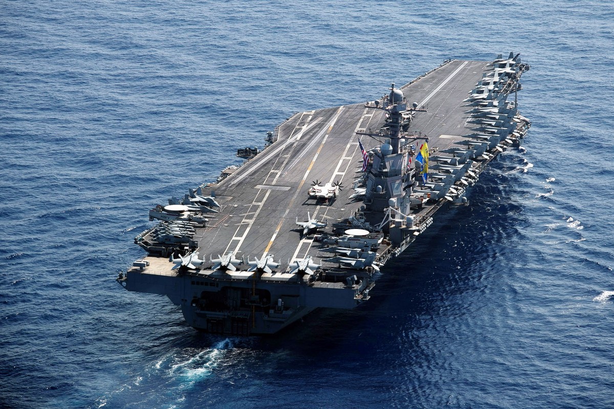 Самый дорогой авианосец США может оказаться не готов к бою 