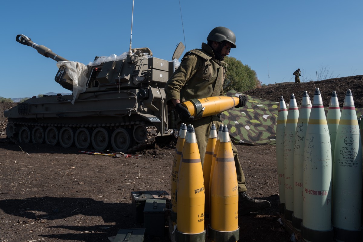 Al Jazeera: Израиль ограничивает поставки топлива на север сектора Газа, несмотря на перемирие