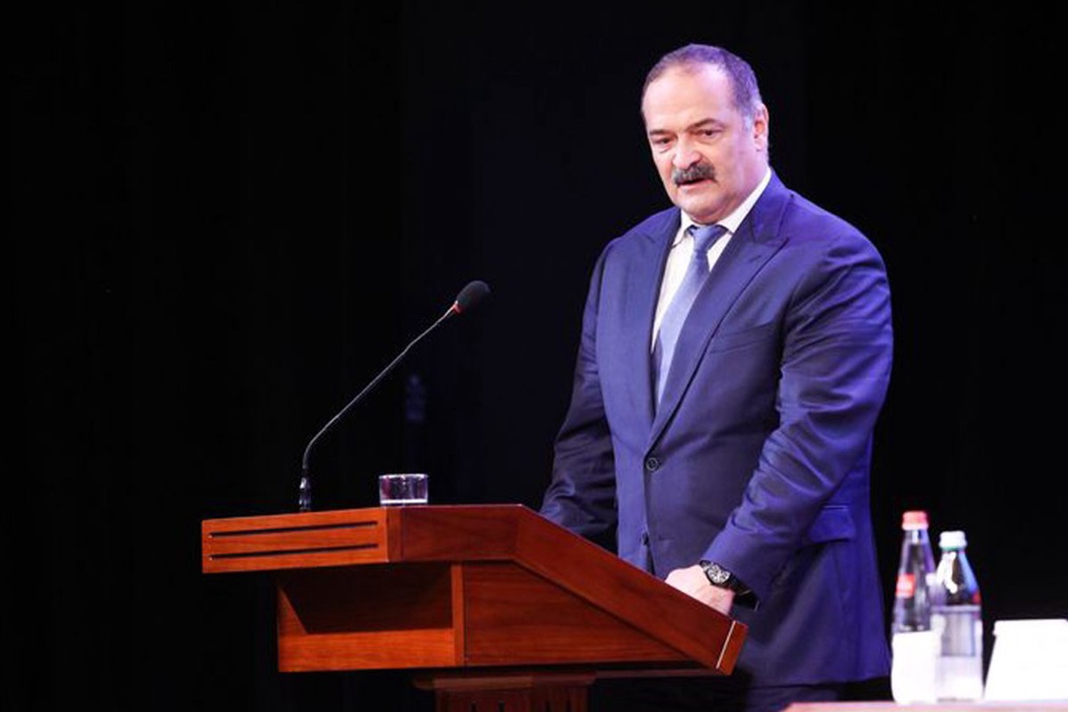 Глава Дагестана Меликов заявил о причастности Украины к беспорядкам в аэропорту Махачкалы