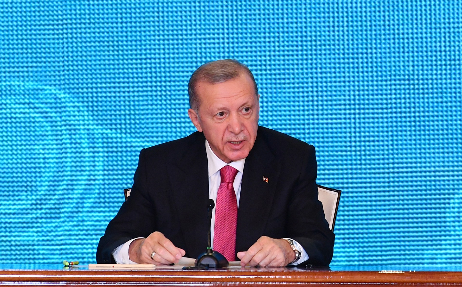 Эрдоган призвал Израиль выйти из «состояния безумия» и немедленно прекратить бомбардировки Газы