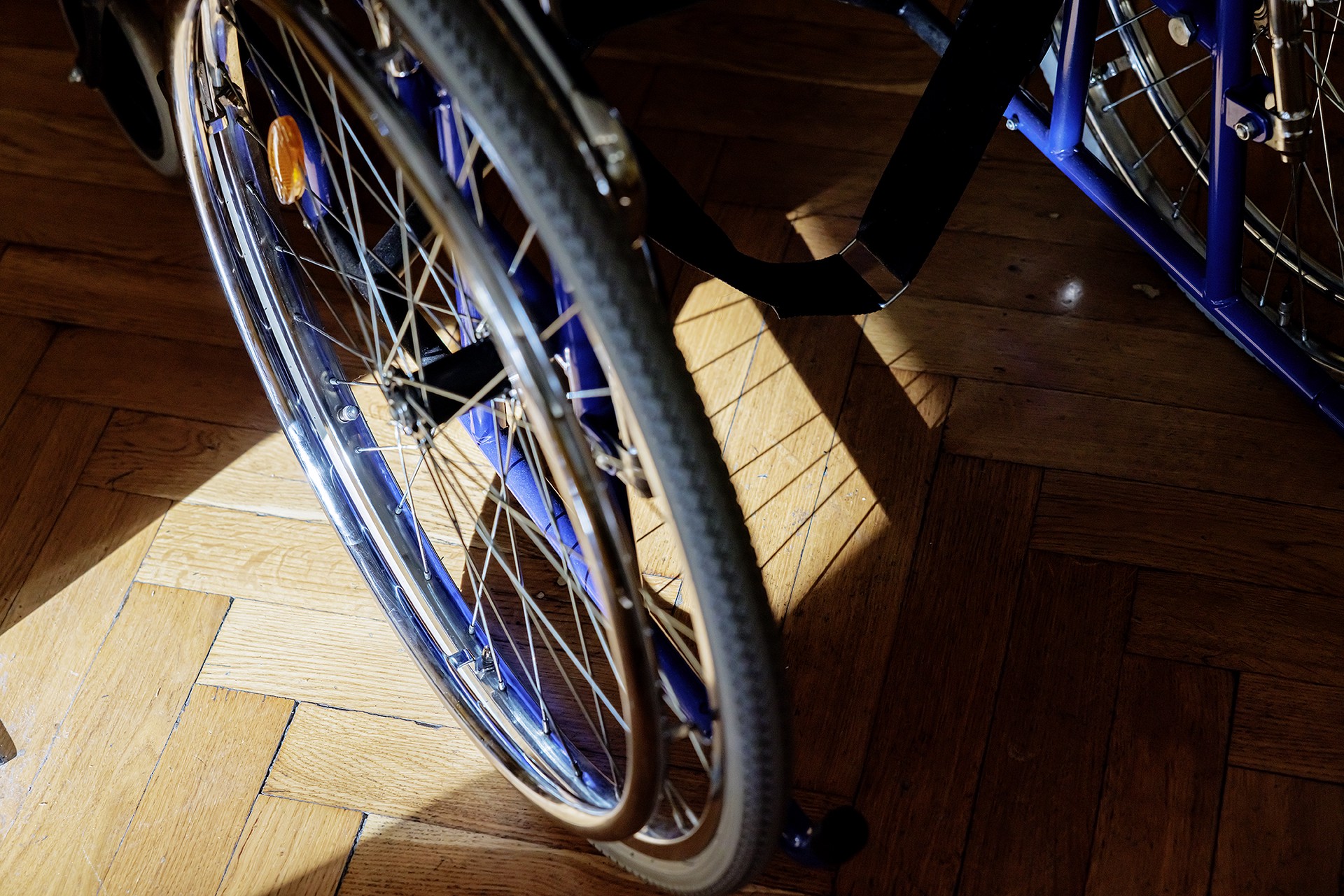 Выпивал три банки в день: геймер стал инвалидом из-за энергетиков