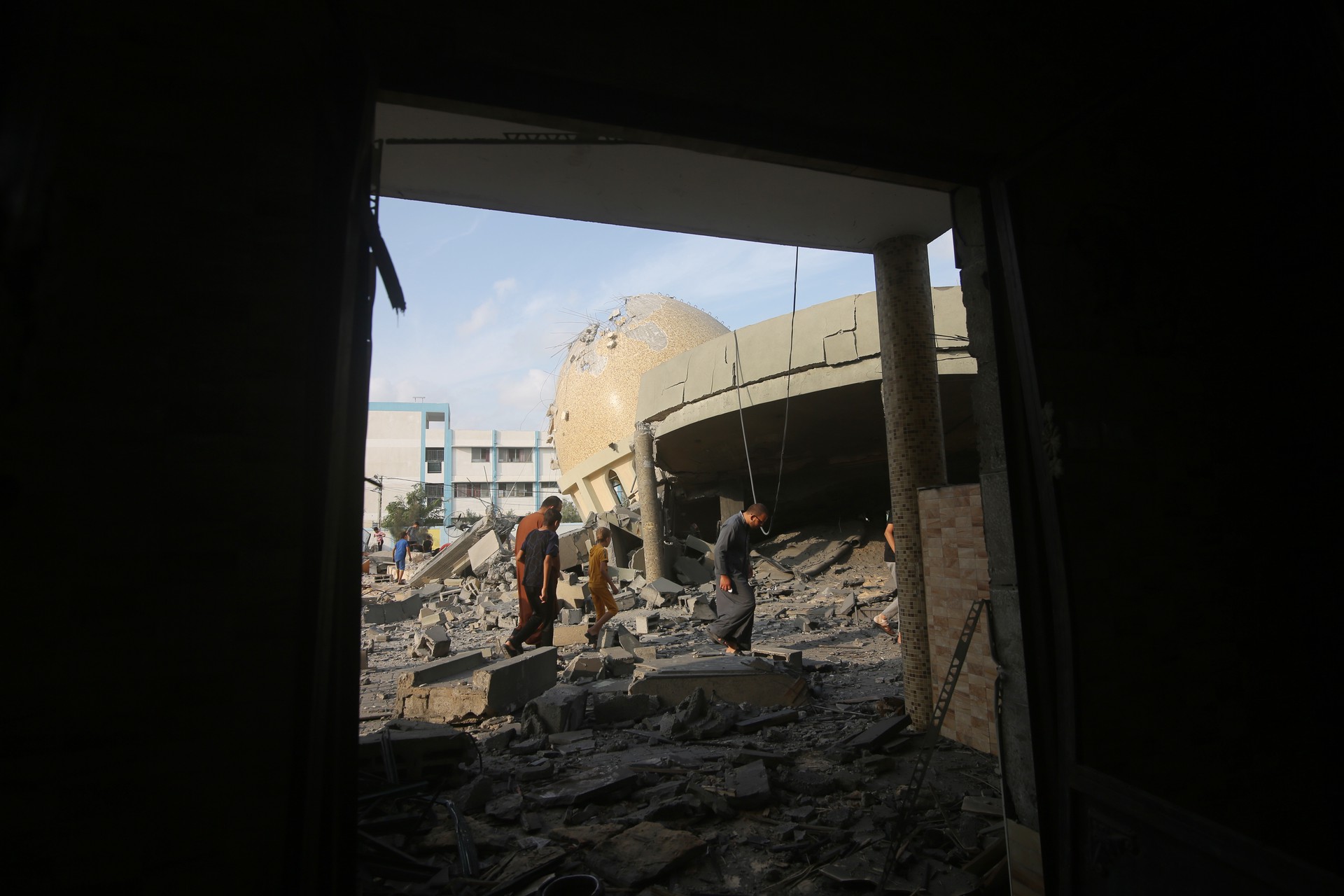 Военный эксперт: Для удара по больнице в секторе Газа Израиль применил авиационную бомбу JDAM
