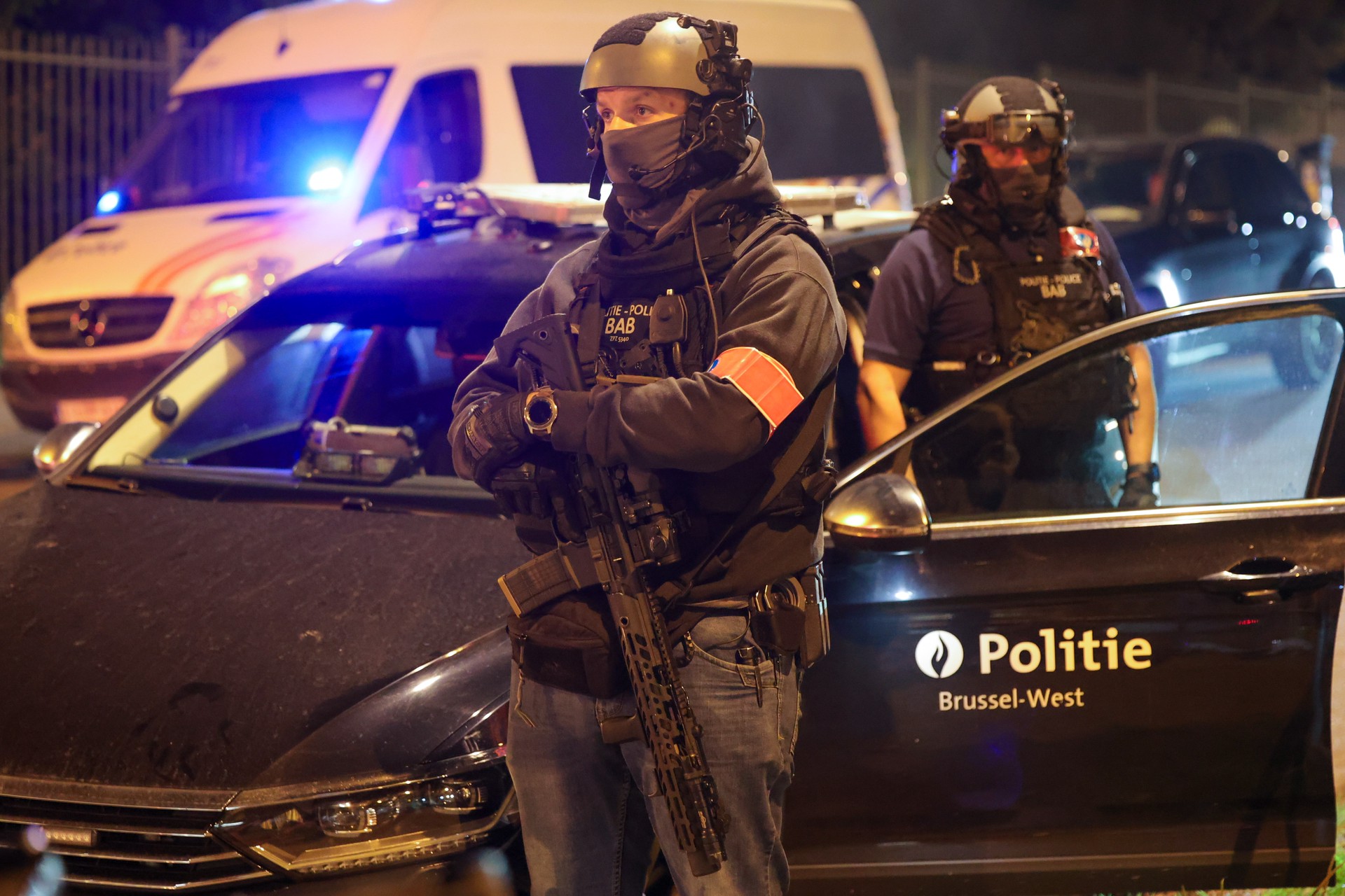 Подозреваемый в нападении в Брюсселе умер от полученных ранений
