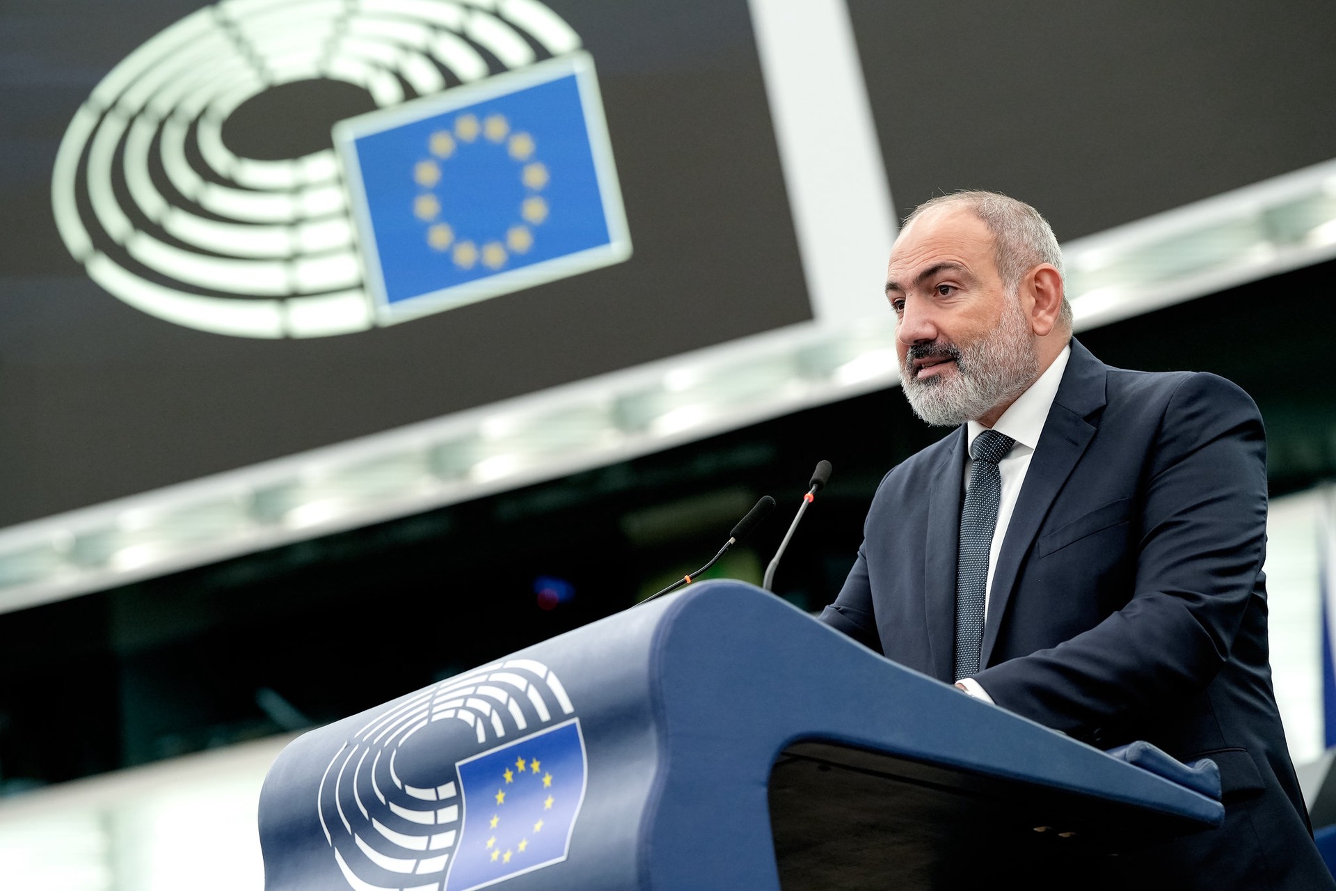 Сенатор Карасин заявил, что Армения становится объектом политического розыгрыша США и ЕС