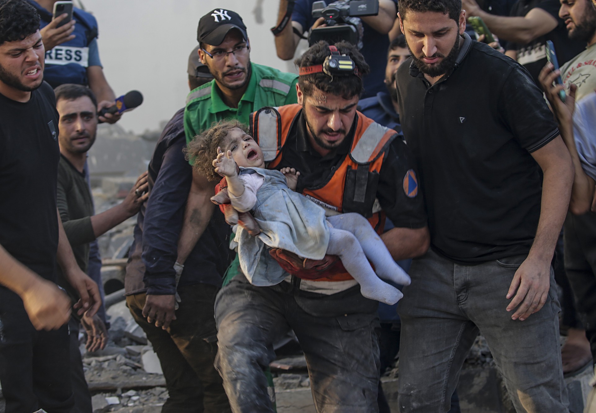 ЮНИСЕФ: Газа превратилась в кладбище для детей
