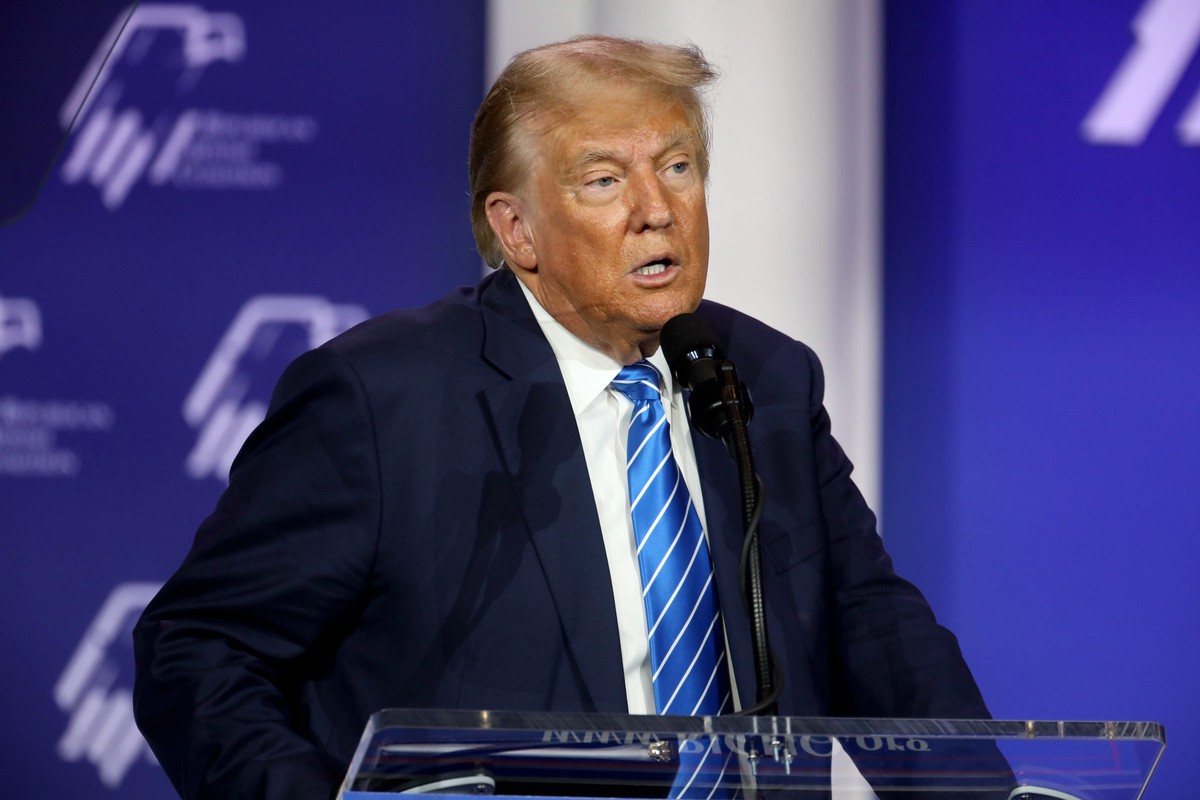 Трамп пообещал урегулировать конфликт на Украине до вступления в должность президента
