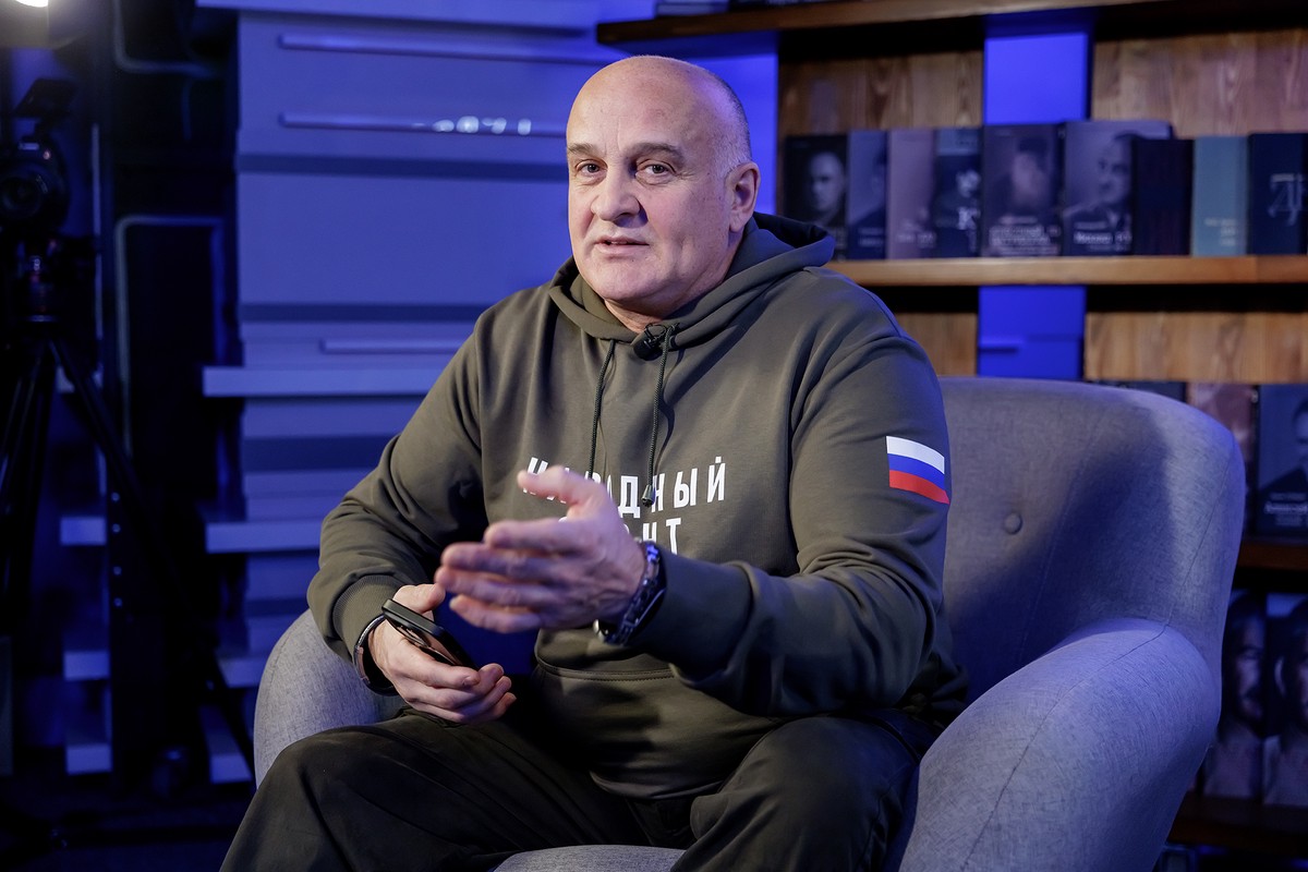 Алексей Огурцов: Зеленский заигрался со своими сериалами и поверил, что он всемогущий