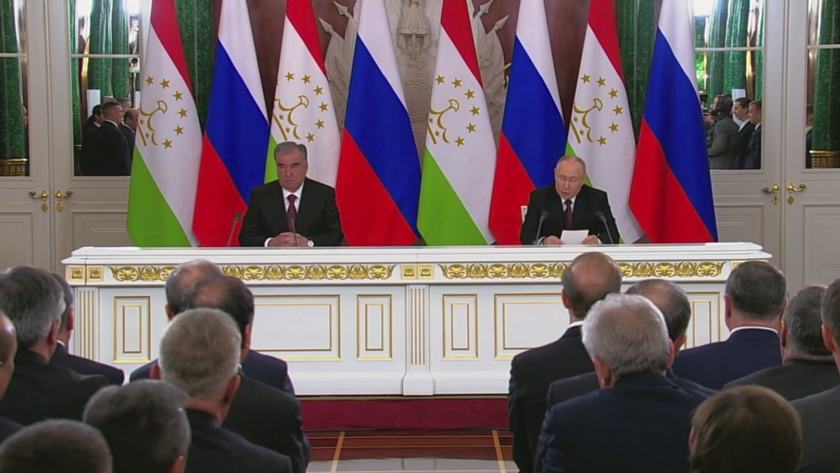 Путин заверил президента Таджикистана, что отношения между странами будут строиться на принципах равноправия