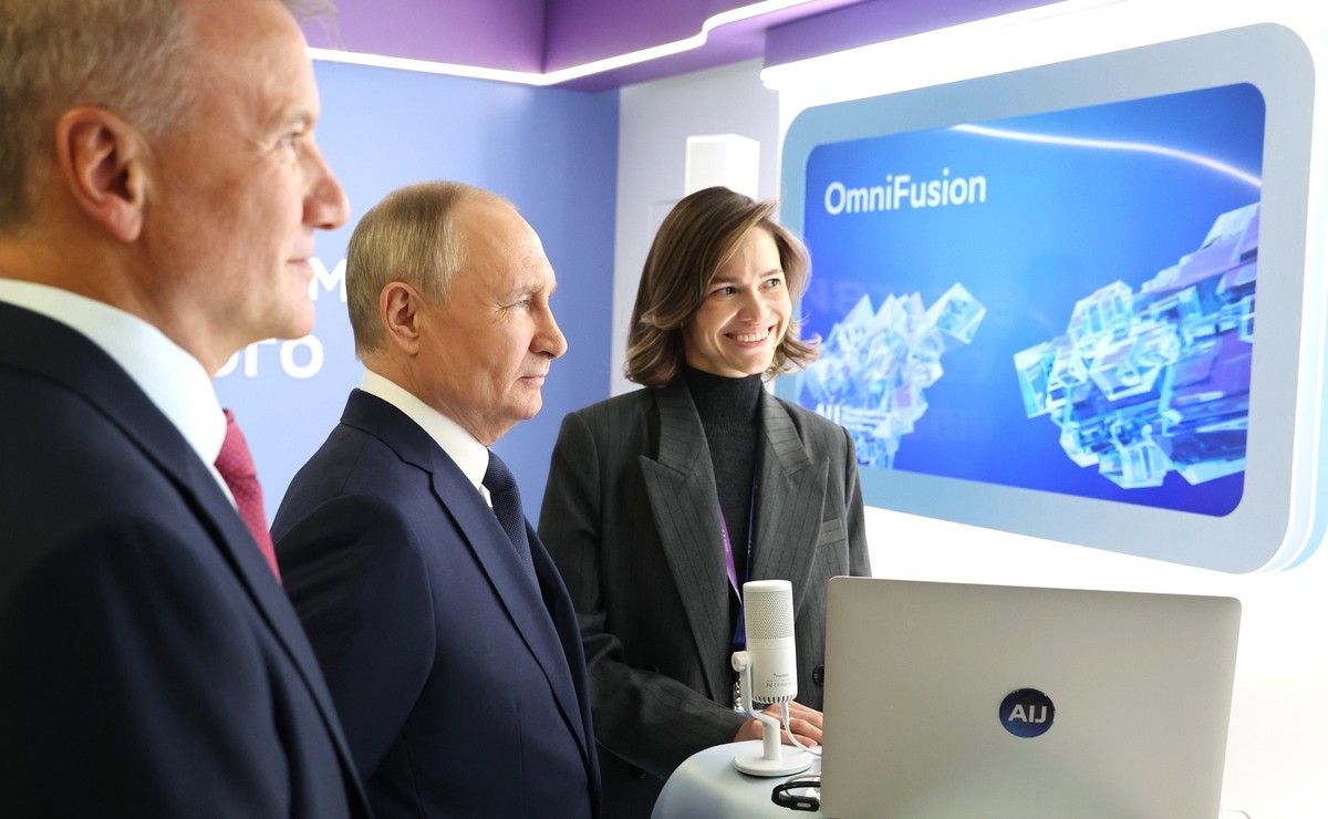 Путин: Российские модели ИИ должны отражать все богатство мировой культуры