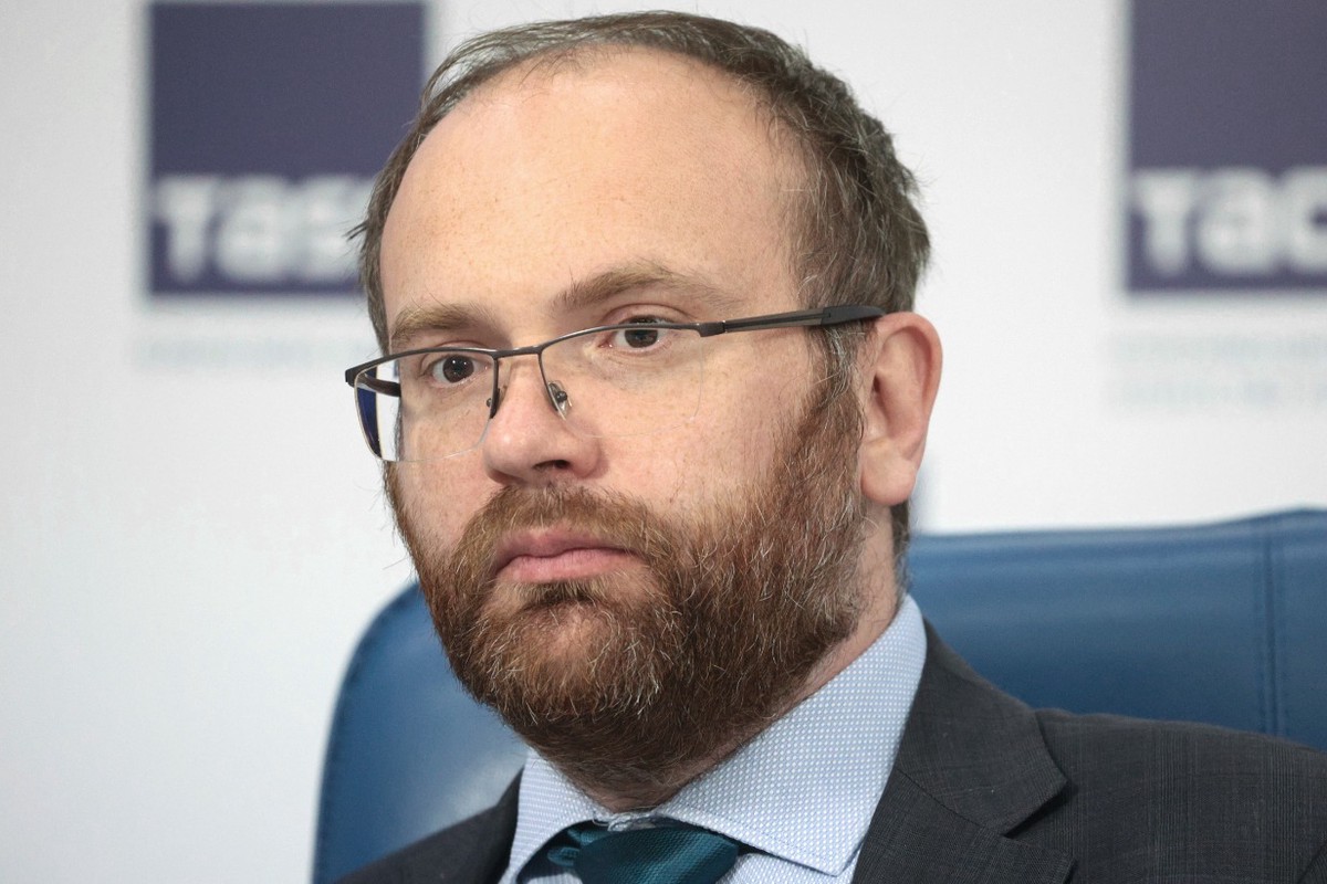«Форма нравственной самозащиты общества»: в РПЦ одобрили запрет ЛГБТ-движения в России 