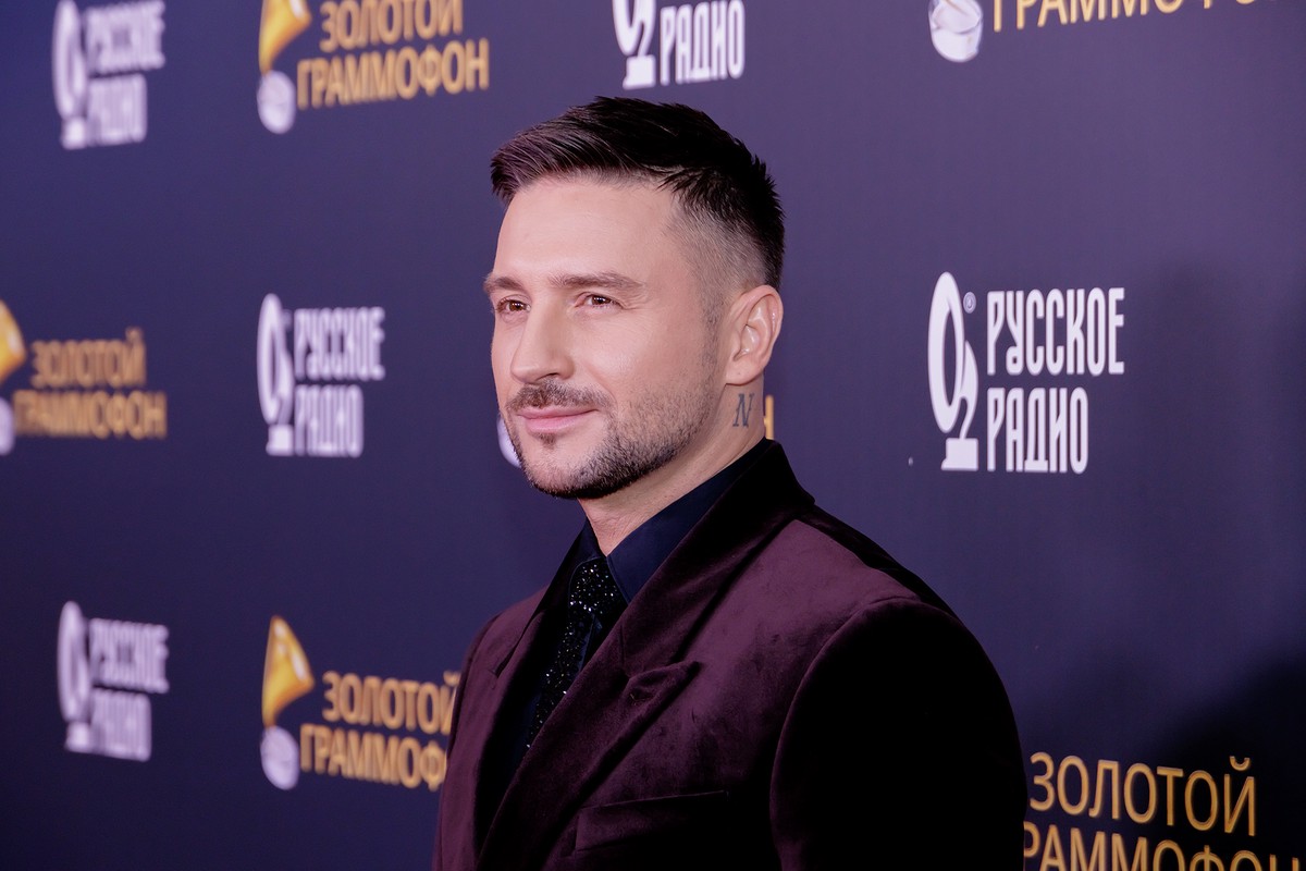Лазарев удалил на YouTube клип «Так красиво» после обвинений в пропаганде ЛГБТ*