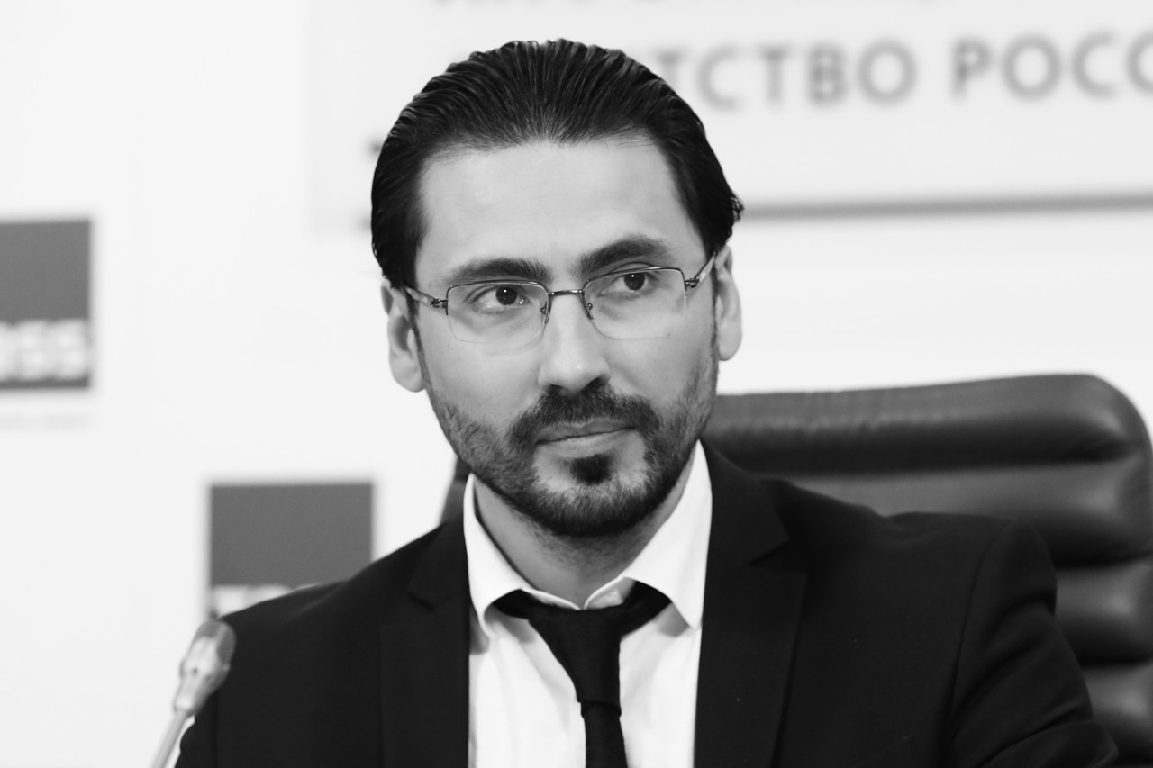 Скончался замглавы Роскосмоса по экономике Максим Овчинников