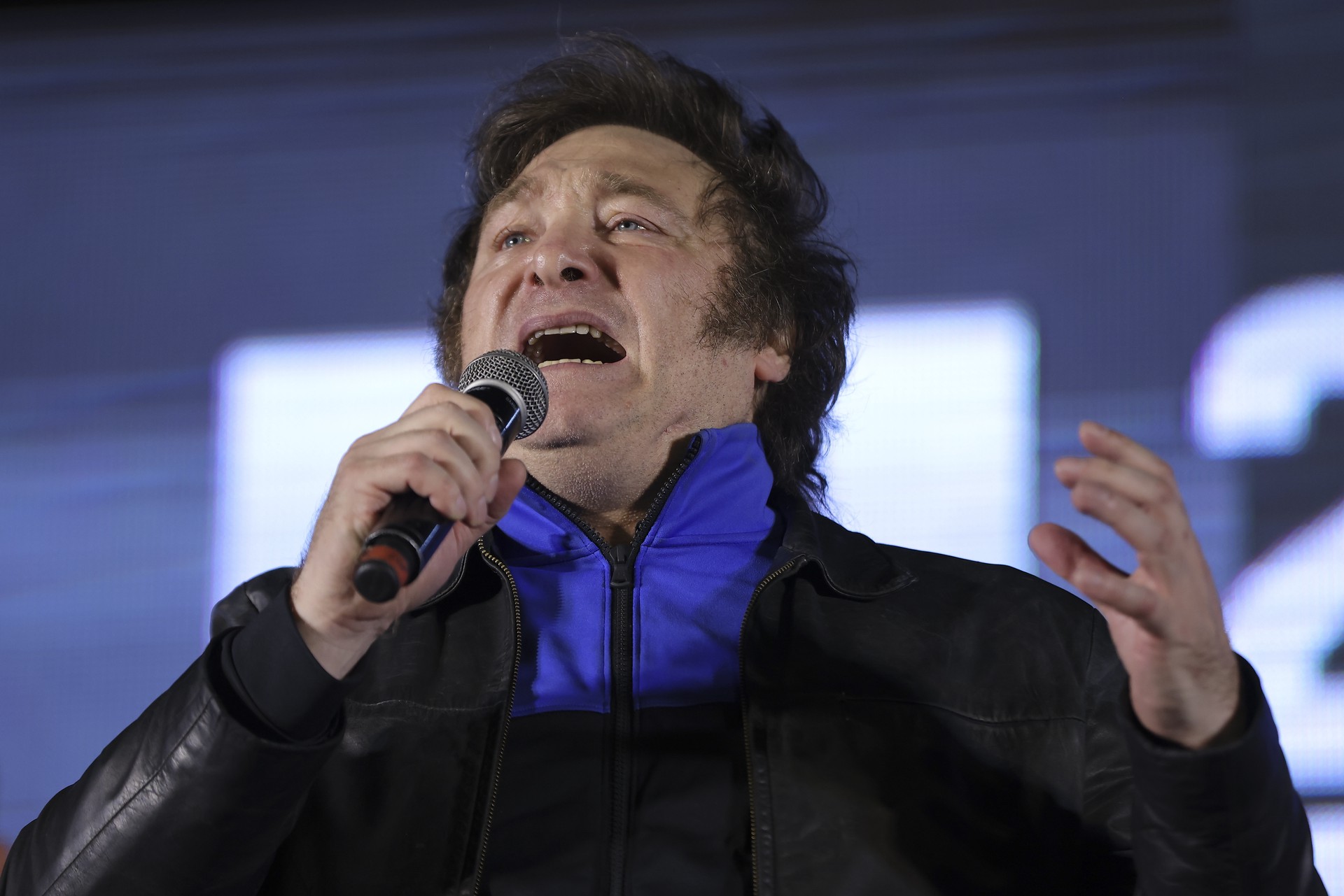 Эксперт: новый президент Аргентины Милей не удержится у власти больше ста дней