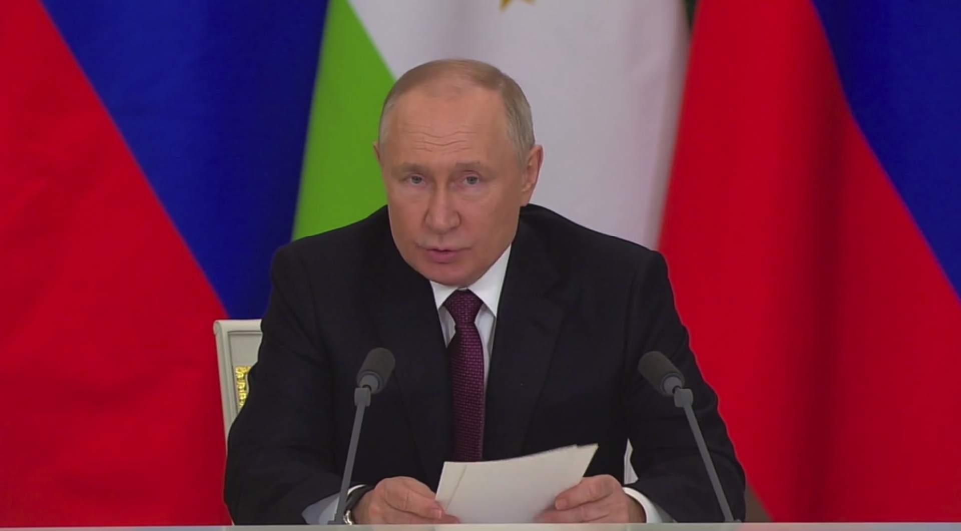 Путин заявил, что Россия стремится оказывать содействие для изучение русского языка в Таджикистане
