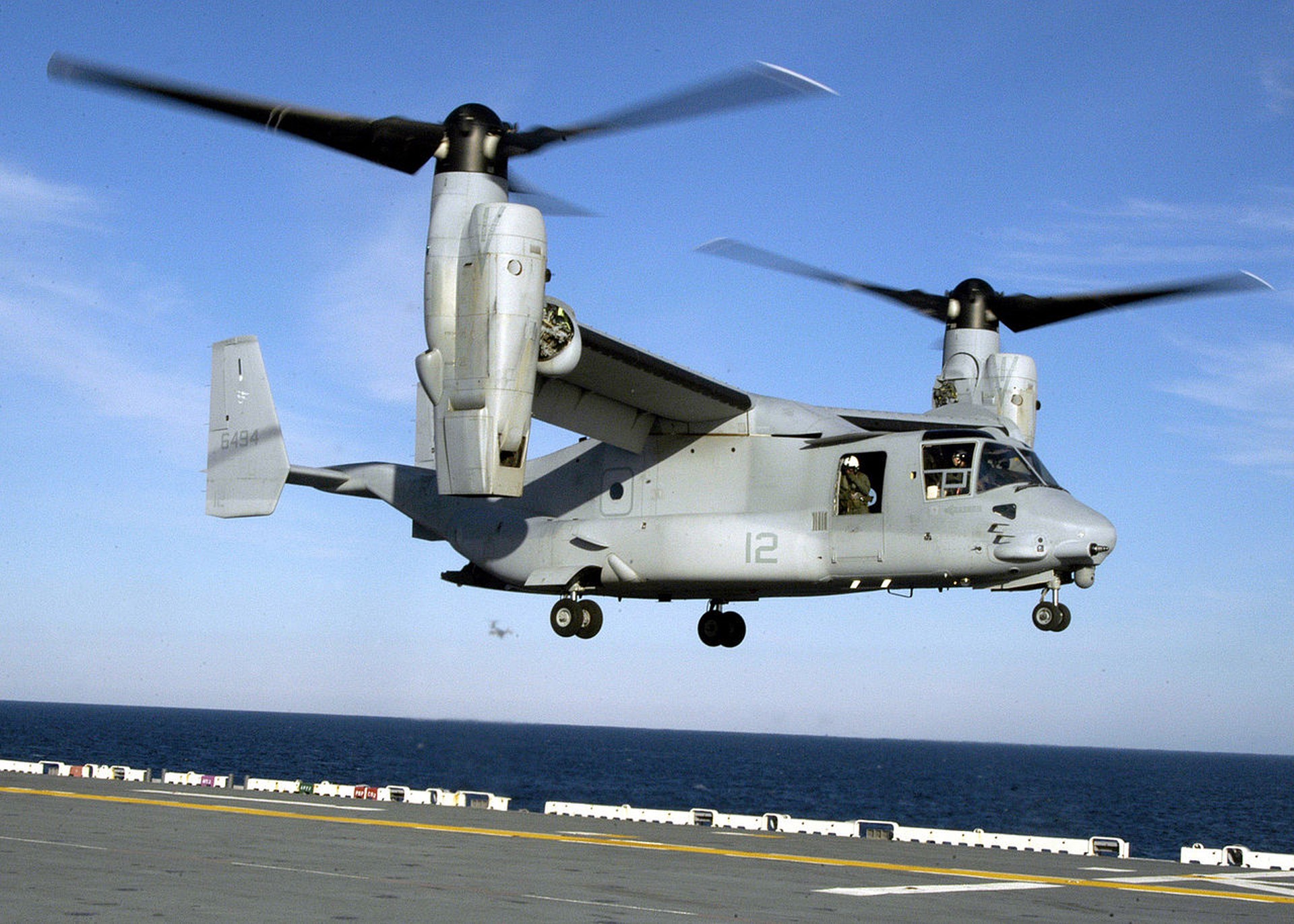 Конвертоплан США Osprey упал в море в Японии