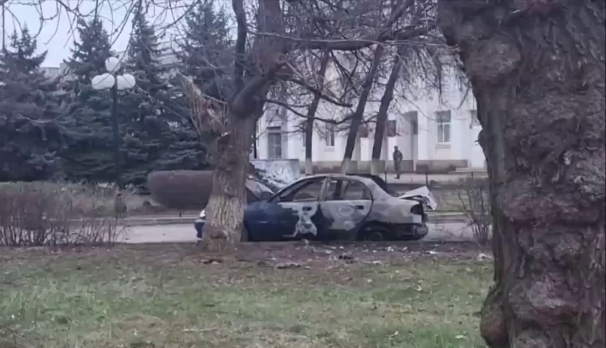 СК возбудил дело о теракте после подрыва автомобиля в ЛНР, где погиб экс-депутат