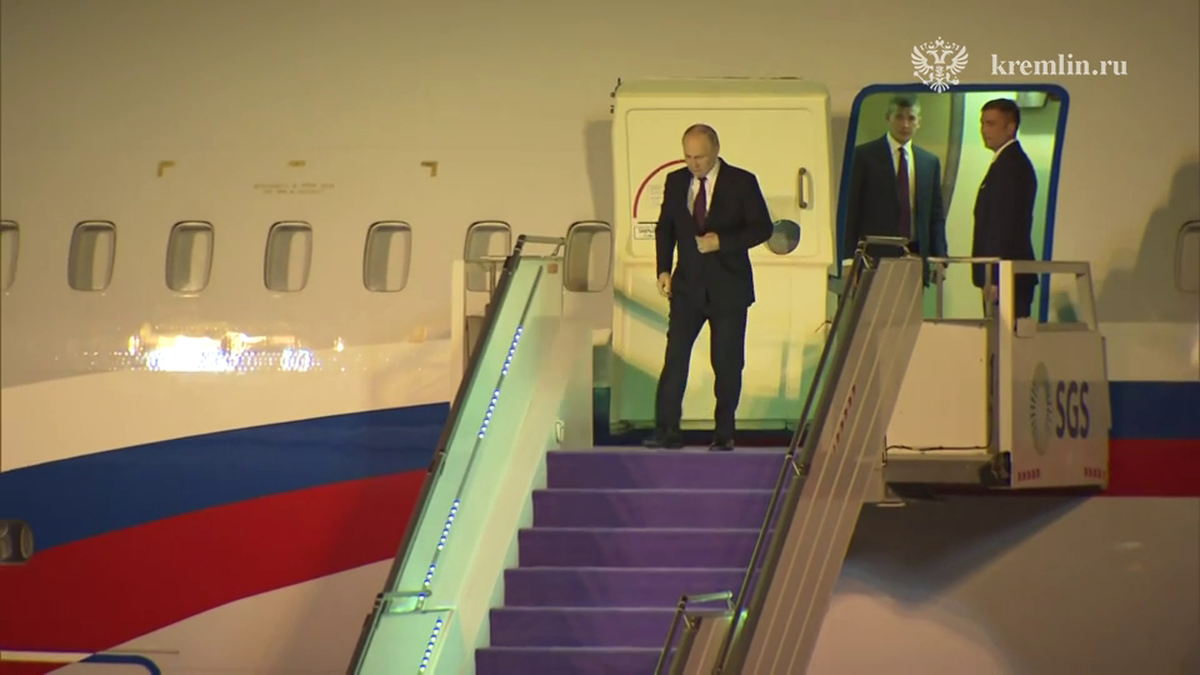 СМИ: визит Путина на Ближний Восток показывает, что мировой порядок меняется
