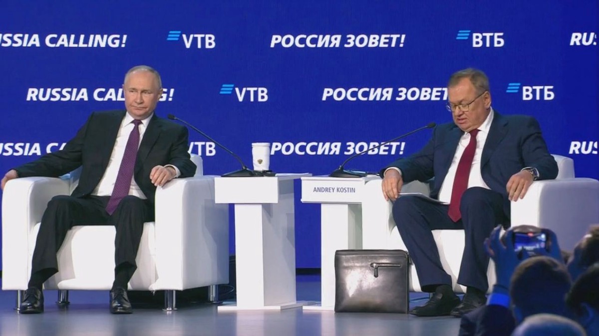 Путин: Выражение «Россия - бензоколонка» сейчас к стране не применимо