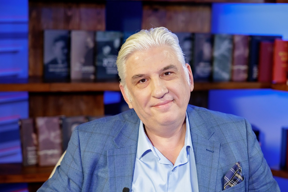 «Прощупывает почву»: Москальков ответил призвавшему вернуть сбежавших артистов Ярмольнику