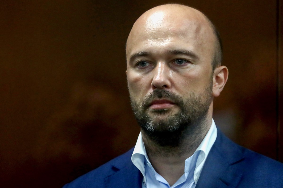 Симоновский суд Москвы приговорил основателя «Нового потока» к десяти годам колонии строгого режима