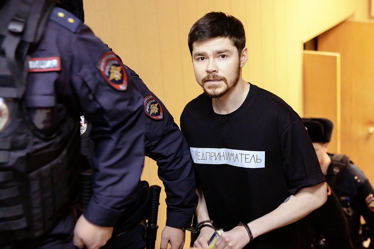 Аязу Шабутдинову грозит восемь лет колонии и штраф 15 млн