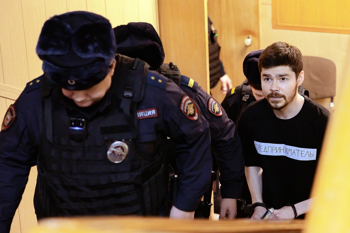 В отношении блогера Шабутдинова возбудили ещё пять уголовных дел