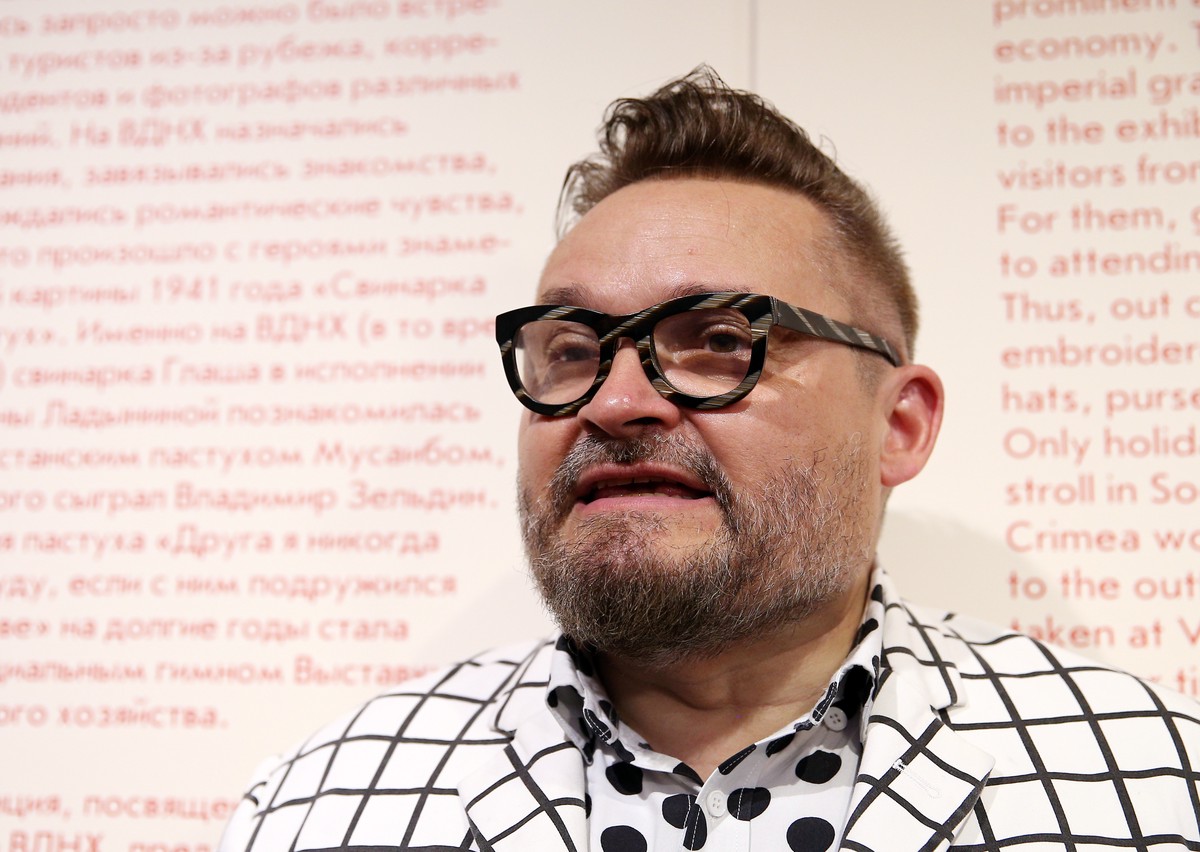 Предатель в изгнании: у историка моды Васильева отменилась презентация книги в Москве
