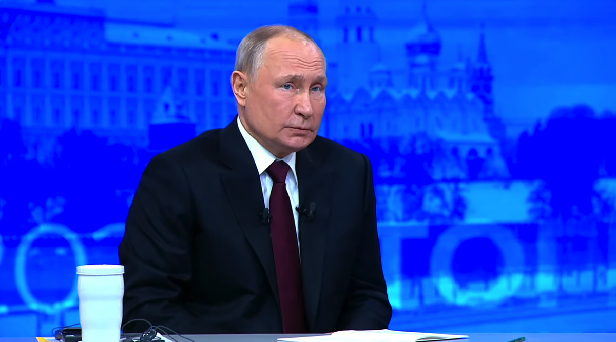 Путин предпочёл ответить на вопрос от журналиста из Китая, а не из США