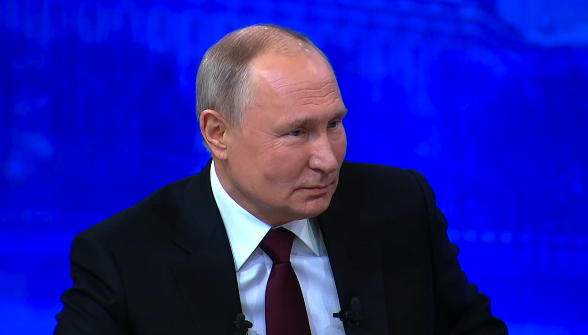 Путин сравнил любовь к Родине с чувствами к семье и детям