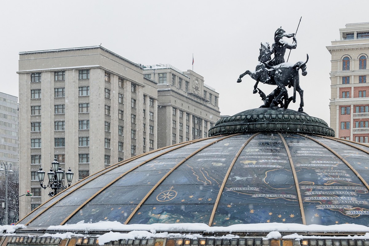 В Госдуме пообещали следить за эффективностью нового закона о «наливайках»