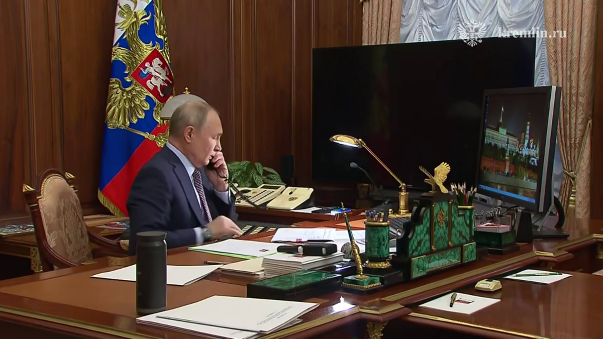 Путин прервал заседание Совета по нацпроектам ради акции «Ёлки желаний»