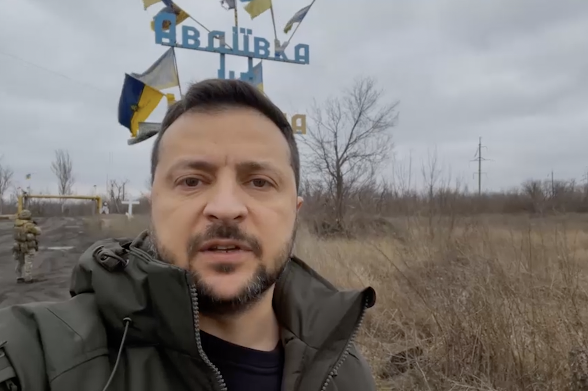 Зеленский приехал в Авдеевку
