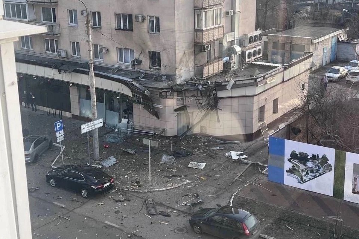 При украинском обстреле Белгорода погибли 10 человек