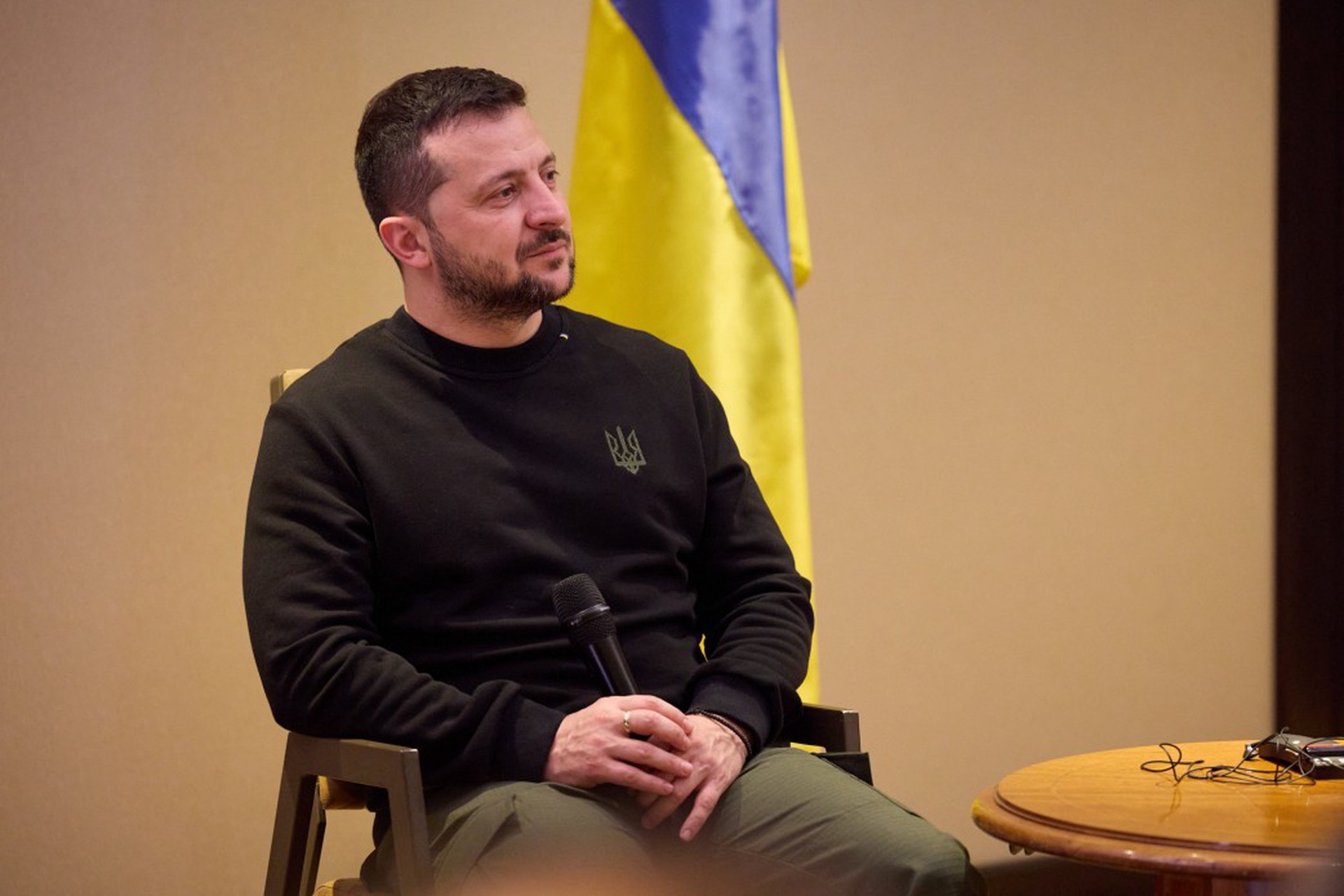 В Киеве надеются, что «дар убалтывания» Зеленского поможет убедить Трампа помогать Украине