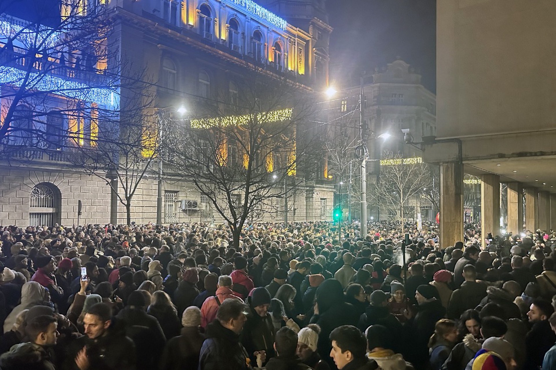 В Сербии представители оппозиции протестуют из-за результатов выборов