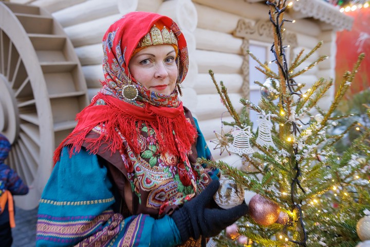 <p class="MsoNormal" style="line-height: 115%;"><span style="font-size: 14.0pt; line-height: 115%; font-family: 'Times New Roman',serif;">В 1929 году в СССР официально запретили отмечать Рождество. Но Советский Союз был не единственным государством, которое лишило христиан праздника. Где ещё долгое время это торжество было под запретом?</span></p>