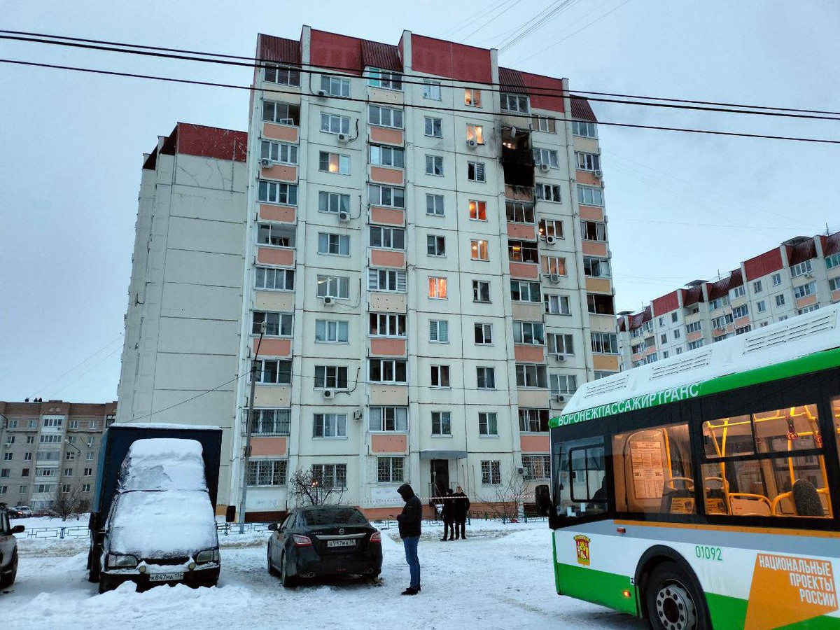 В Воронеже повреждены 35 квартир в трёх домах в результате атаки дрона ВСУ