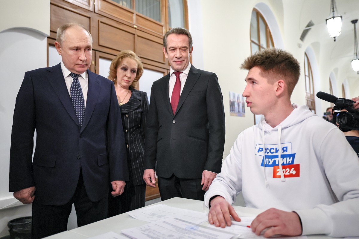 Путин провёл первое мероприятие в качестве кандидата в президенты России 