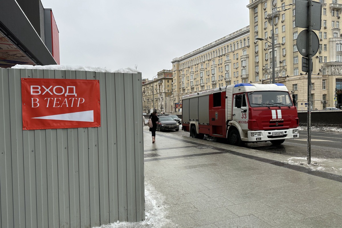 Театр сатиры после пожара планирует дать следующие спектакли 31 января