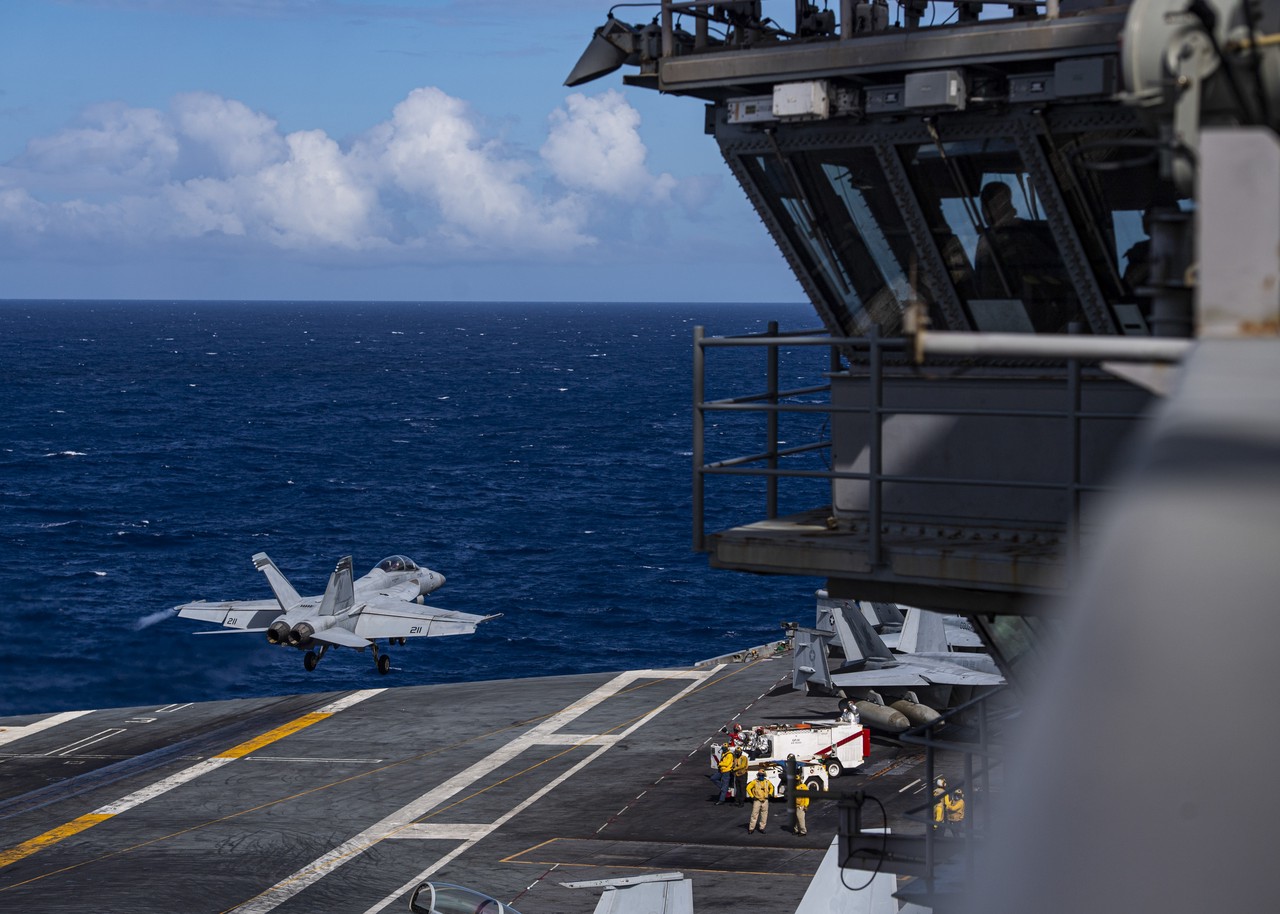 «Сегодня умрет цивилизация»: Трамп сдержал обещание и «устроил ад» в Иране – в КСИР дали дерзкий ответ