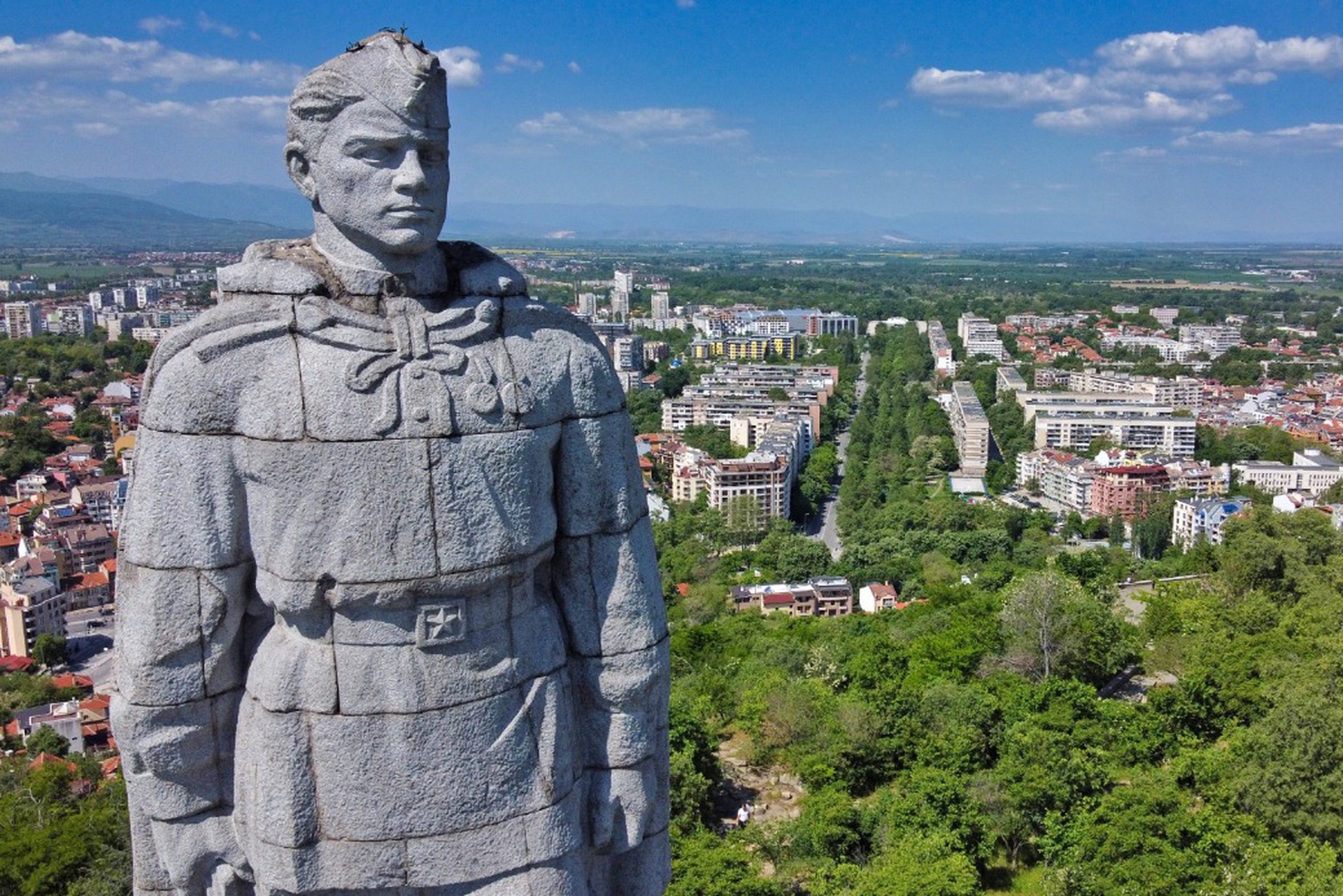Связист времён: от чего памятник «Алёша» защищал Болгарию