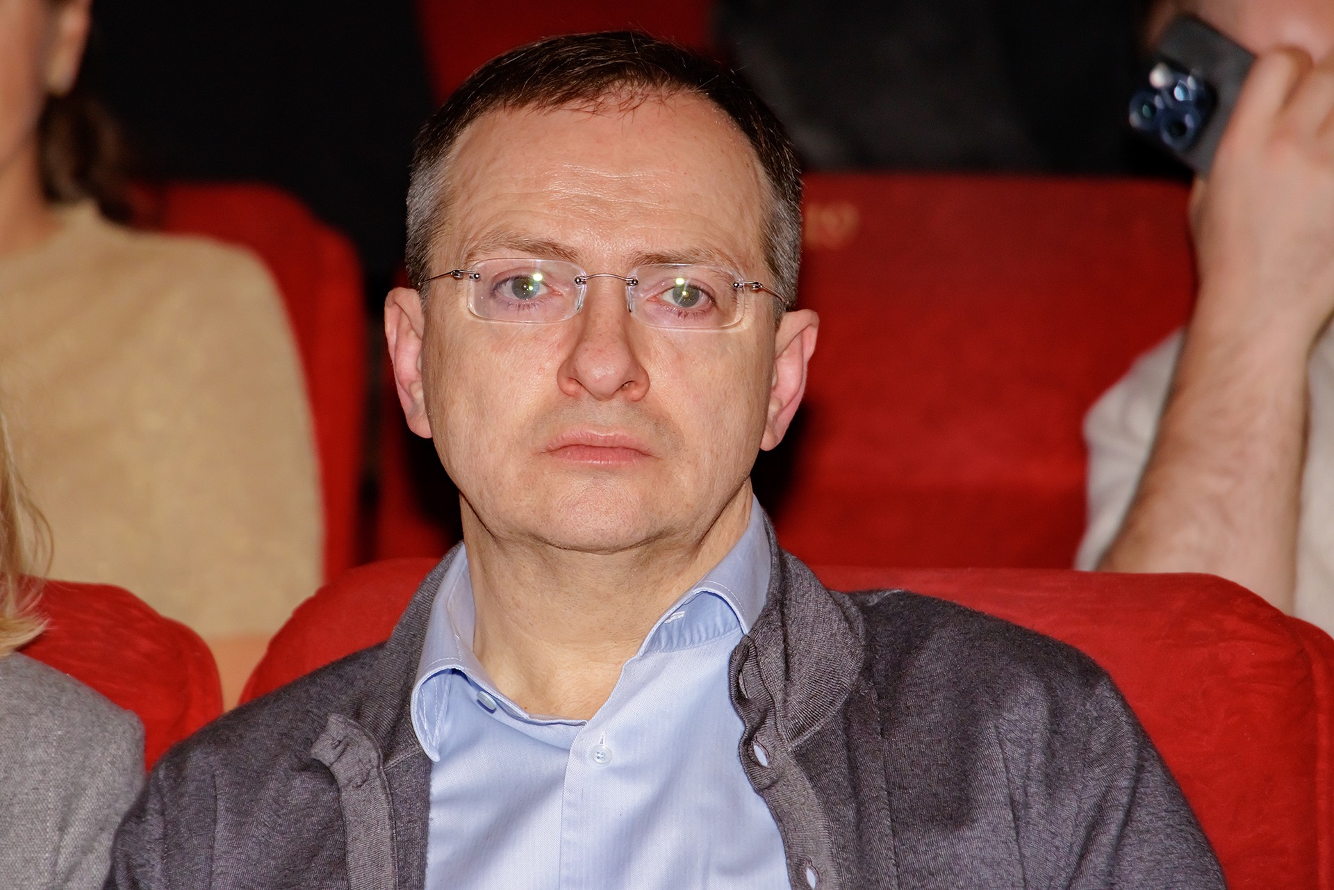 Украинские нацисты угрожают взорвать семью и близких Мединского, включая детей