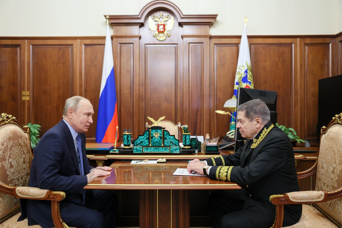 Путин обсудил с главой Верховного суда развитие судебной системы 