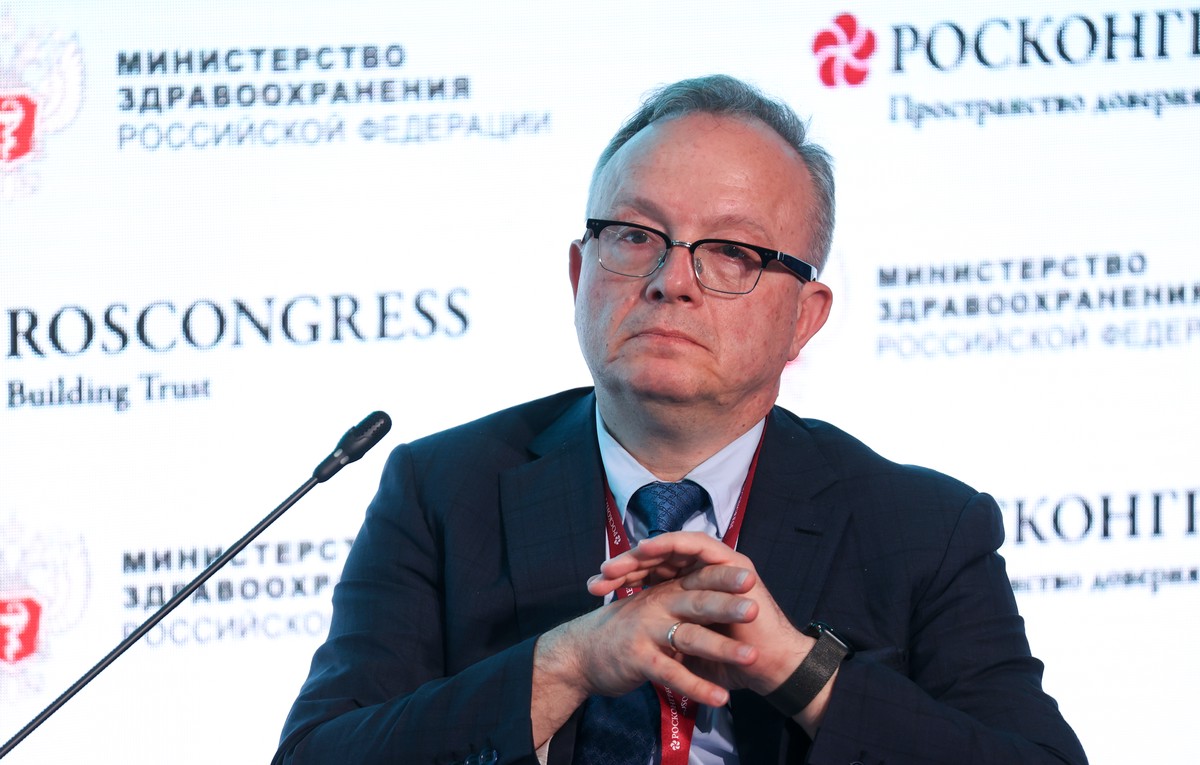 Главный стоматолог Минздрава рассказал, как правильно ухаживать за зубами