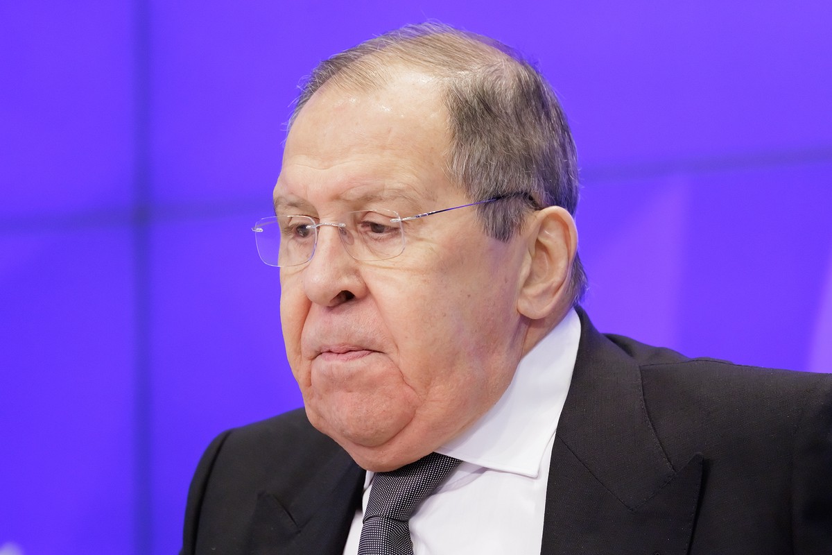 Лавров заявил о вовлечении Франции в конфликт на Украине