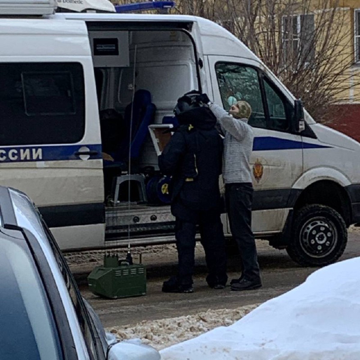 В Лобне сообщили о завершении эвакуации жителей из-за бомбы в автомобиле 