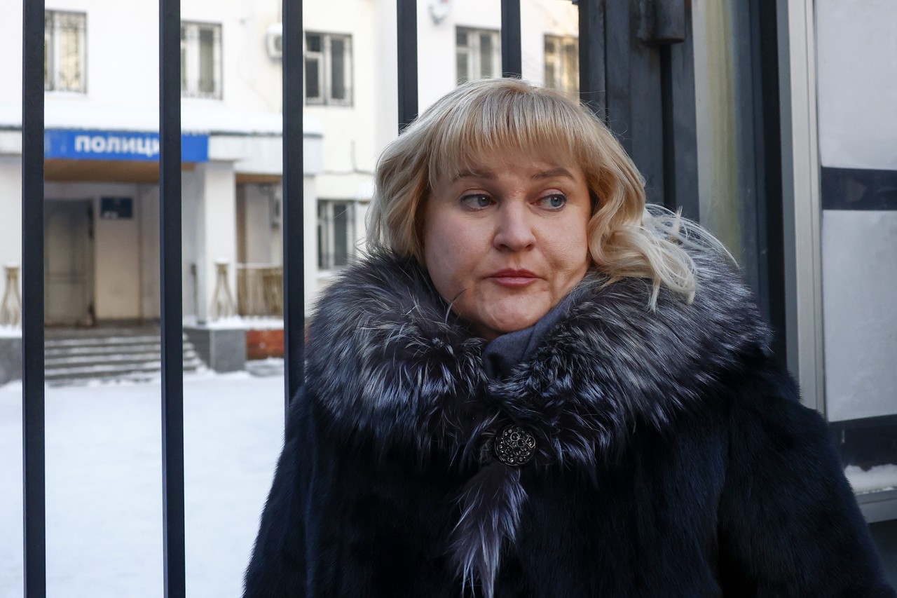 Суд заочно арестовал адвоката Навального* по делу об экстремизме
