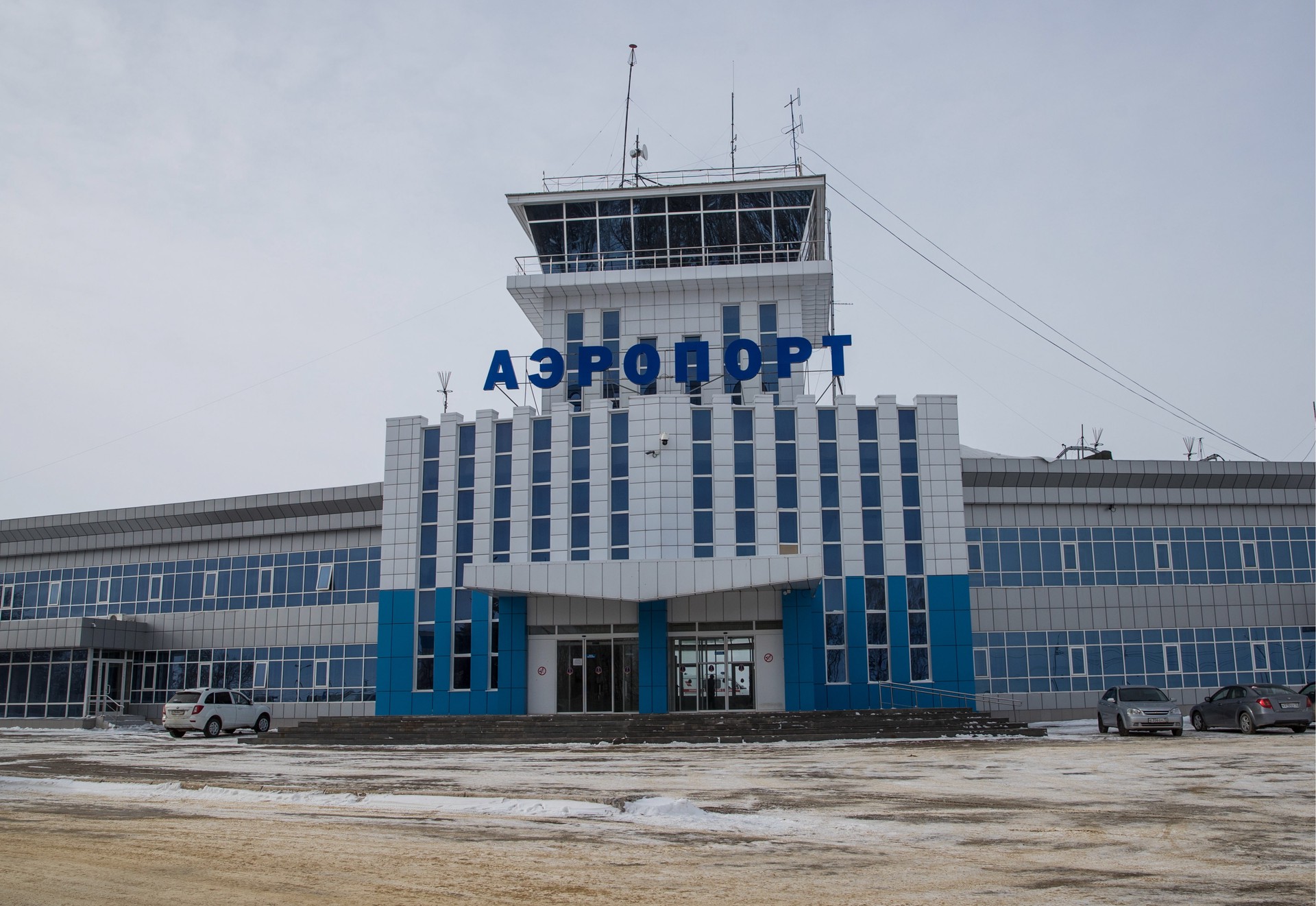 Аэропорт Саранска временно закрыли из-за выкатившегося за пределы ВПП самолёта